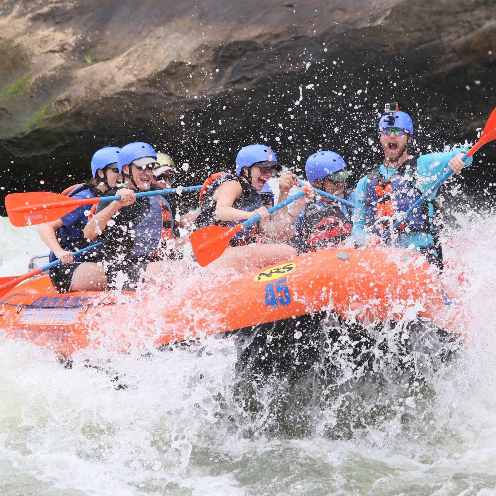 water-rafting-visit-sri-lanka-tour-packages