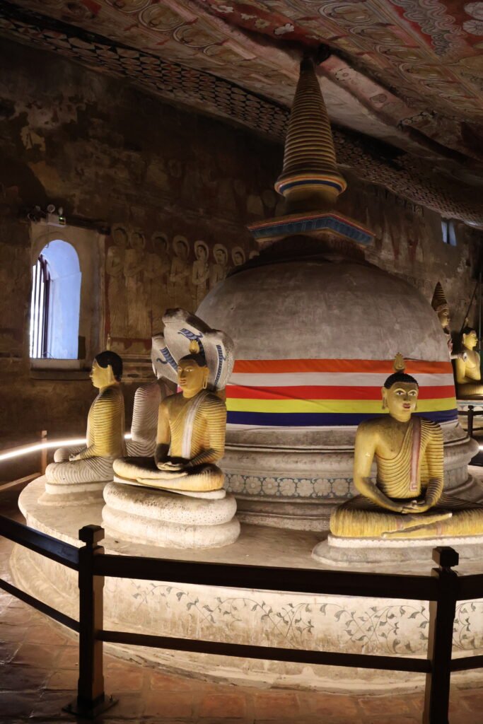 Ceylon Srilanka Shows 1 Of World Heritage Sites Picture In Srilanka < Dambulla Rock Cave Temple >